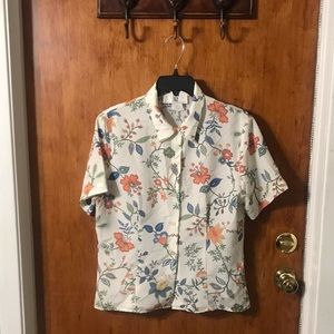 Illustrations floral top